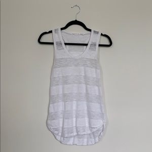 White work out tank top